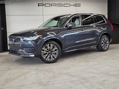 Used 2022 Volvo XC90 T5 Momentum