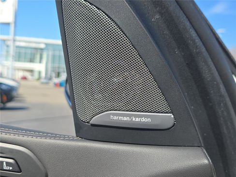 Certified 2023 BMW X7 xDrive40i w/ Executive Package image 25