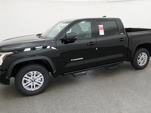 New 2026 Toyota Tundra SR5 RWD image 5
