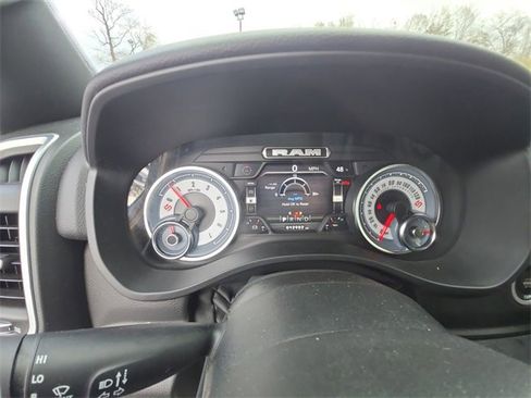 Used 2022 RAM 1500 Big Horn image 15
