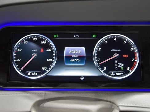 Used 2015 Mercedes-Benz S 550 4MATIC Sedan image 22