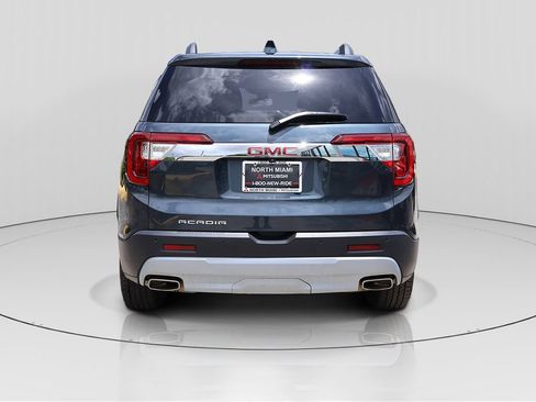 Used 2020 GMC Acadia SLT w/ Driver Alert Package II FWD image 6