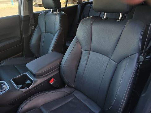 Used 2023 Subaru Outback Limited image 19