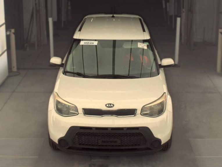 Used 2016 Kia Soul FWD image 2