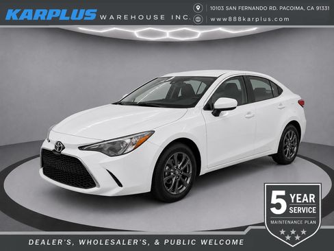Used 2019 Toyota Yaris LE FWD image 1