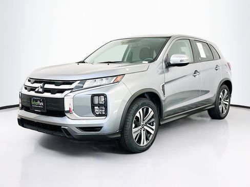 Used 2024 Mitsubishi Outlander Sport SE image 3