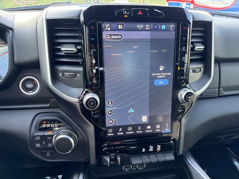 Certified 2025 RAM 1500 Big Horn image 28