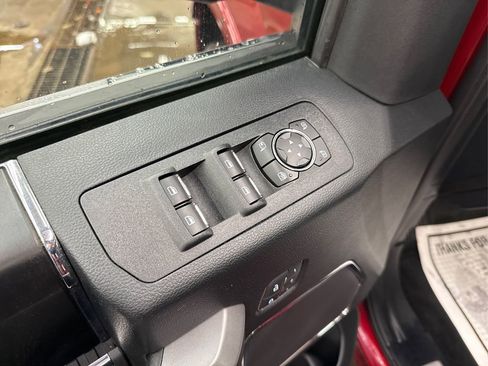 Used 2019 Ford F150 Platinum w/ Equipment Group 701A Luxury image 38