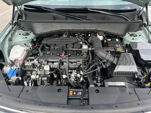New 2026 Hyundai Kona SEL Premium FWD image 28