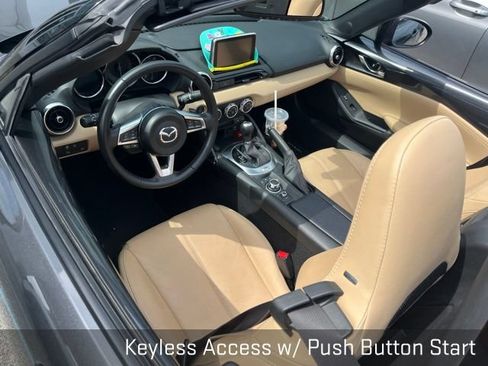 Used 2016 MAZDA MX-5 Miata Grand Touring RWD image 13