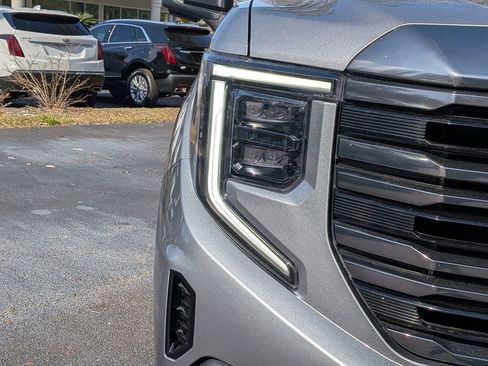 Used 2023 GMC Sierra 1500 AT4 w/ AT4 Premium Package image 10