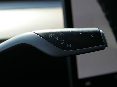 Used 2022 Tesla Model 3 Long Range image 14