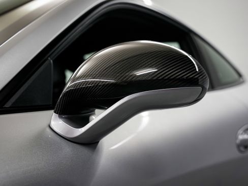 Used 2016 Porsche 911 R RWD image 37
