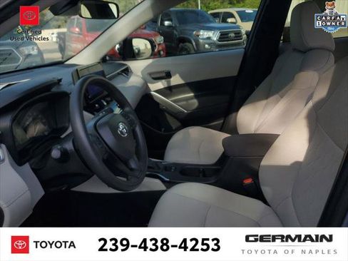 Certified 2024 Toyota Corolla Cross L image 19