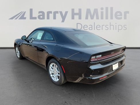 New 2025 Dodge Charger R/T w/ Quick Order Package 25M R/T image 4