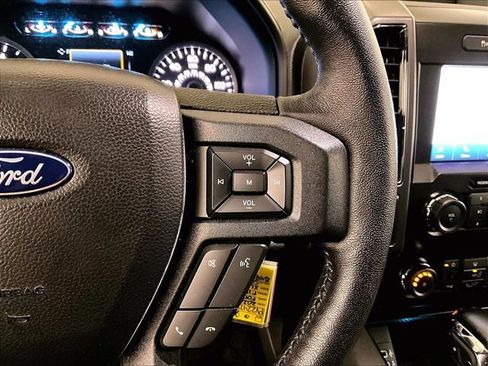 Used 2020 Ford F150 XLT w/ Equipment Group 302A Luxury AWD/4WD image 18