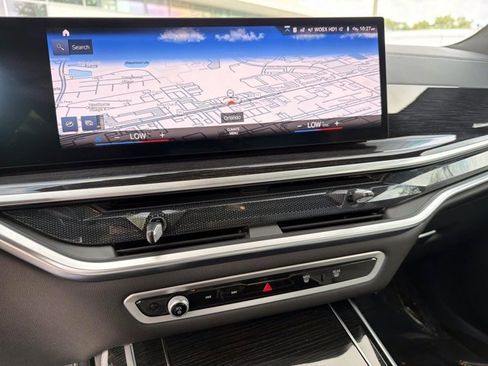 Certified 2023 BMW X7 xDrive40i w/ M Sport Package image 24