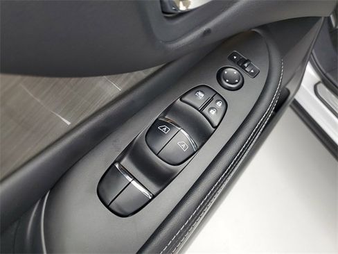 Used 2015 Nissan Murano SL w/ SL Technology Package image 22