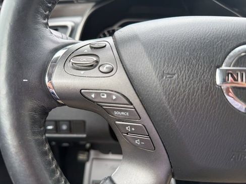 Used 2020 Nissan Murano Platinum w/ Cargo Package image 18