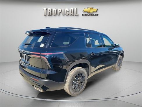 New 2026 Chevrolet Traverse LT w/ Midnight/Sport Edition image 4