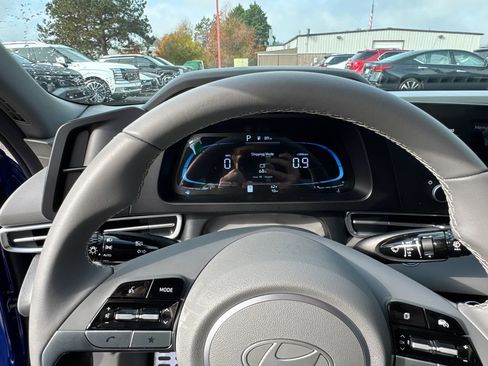 New 2026 Hyundai Elantra Sport image 16