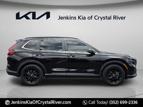 Used 2023 Honda CR-V Sport image 4