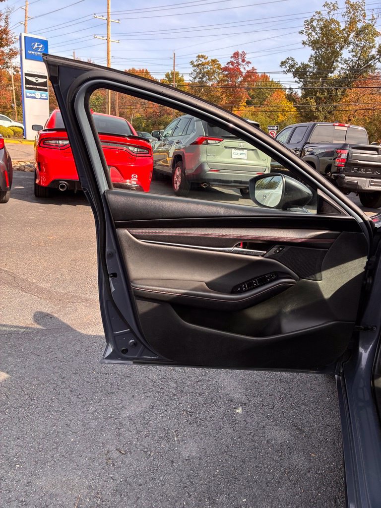 Used 2024 MAZDA MAZDA3 s AWD/4WD image 26