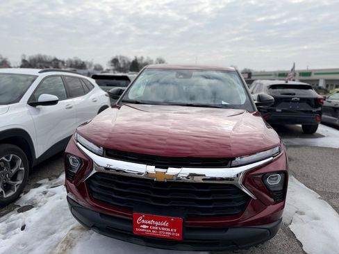 Used 2024 Chevrolet TrailBlazer LS w/ LS Convenience Package image 7