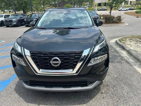 Used 2023 Nissan Rogue SV FWD image 10