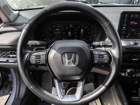 Used 2024 Honda Accord Touring image 22