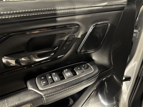 Used 2022 RAM 1500 Limited image 13