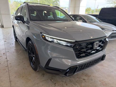 Used 2023 Honda CR-V Sport image 4