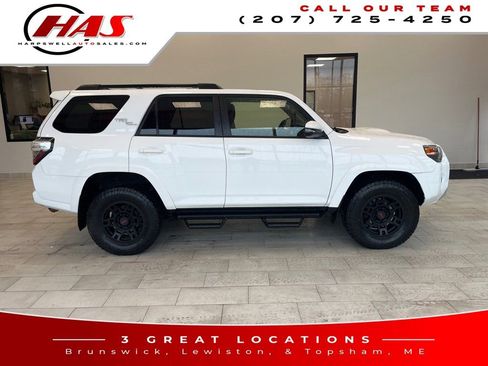 Used 2021 Toyota 4Runner TRD Off-Road Premium w/ Moonroof Package image 7