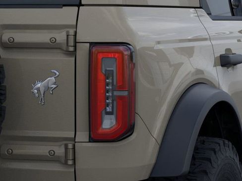 New 2026 Ford Bronco Badlands image 23
