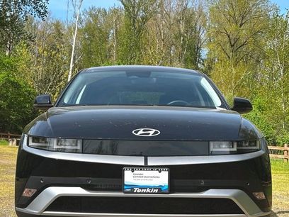 Certified 2025 Hyundai Ioniq 5 SE
