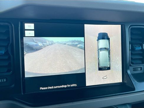 Used 2023 Ford Bronco Wildtrak AWD/4WD image 14