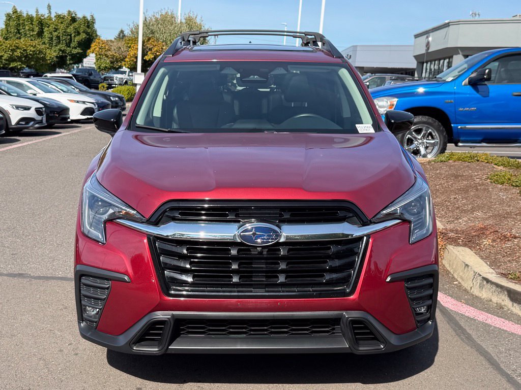 Used 2024 Subaru Ascent Limited w/ Technology Package AWD/4WD image 3