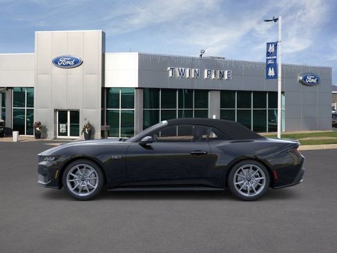 Used 2024 Ford Mustang GT Premium RWD image 3