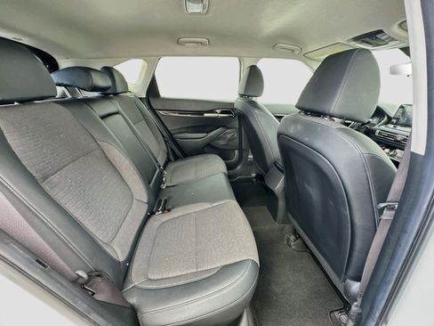 Used 2021 Kia Seltos S FWD image 17