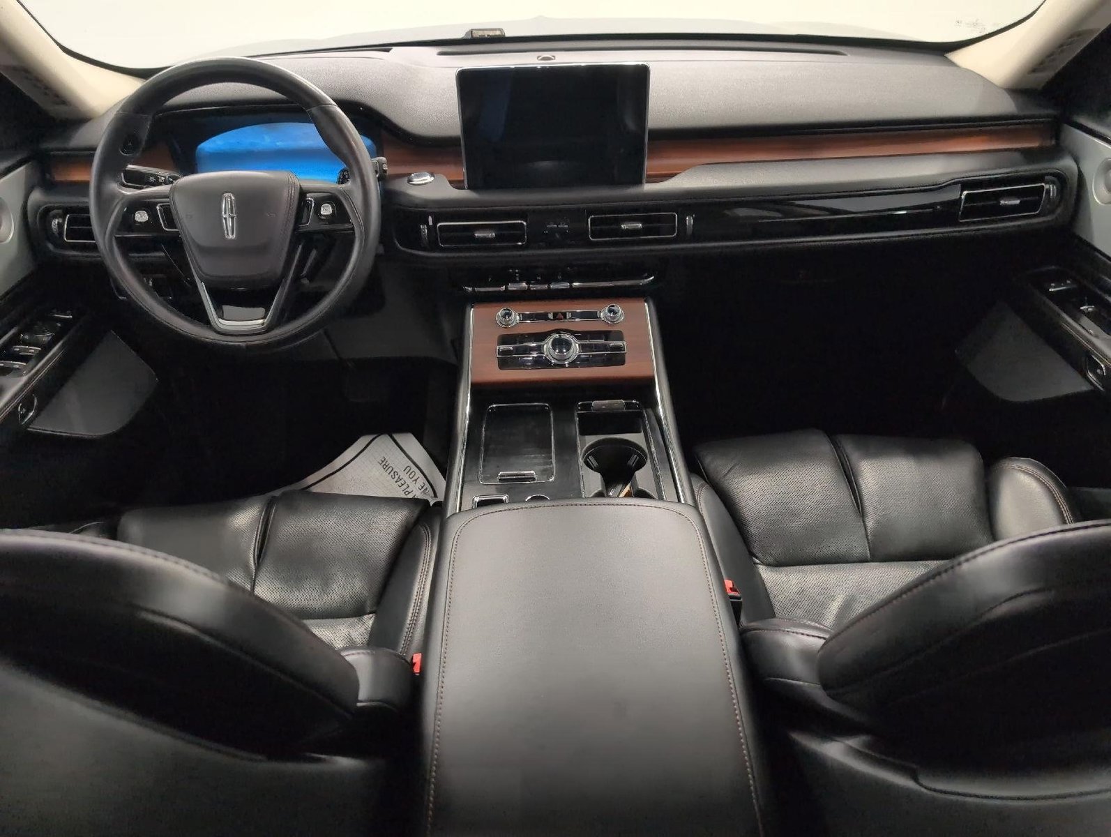 Used 2020 Lincoln Aviator Reserve w/ Equipment Group 202A AWD/4WD image 6