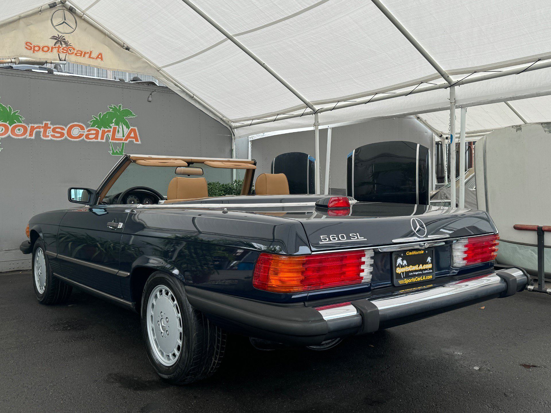 Used 1987 Mercedes-Benz 560 SL image 3