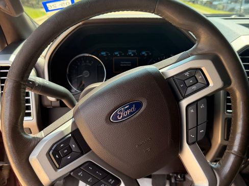 Used 2016 Ford F150 King Ranch w/ Equipment Group 601A Luxury AWD/4WD image 15