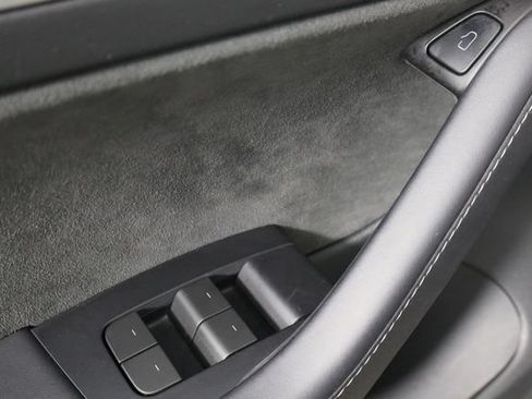 Used 2023 Tesla Model 3 Standard Range RWD image 19