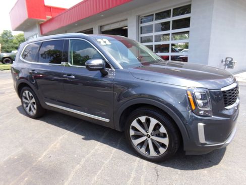 Used 2022 Kia Telluride EX w/ EX Premium Package image 1