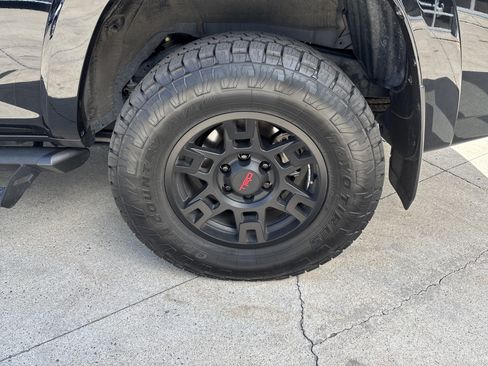 Used 2024 Toyota 4Runner TRD Pro AWD/4WD image 33