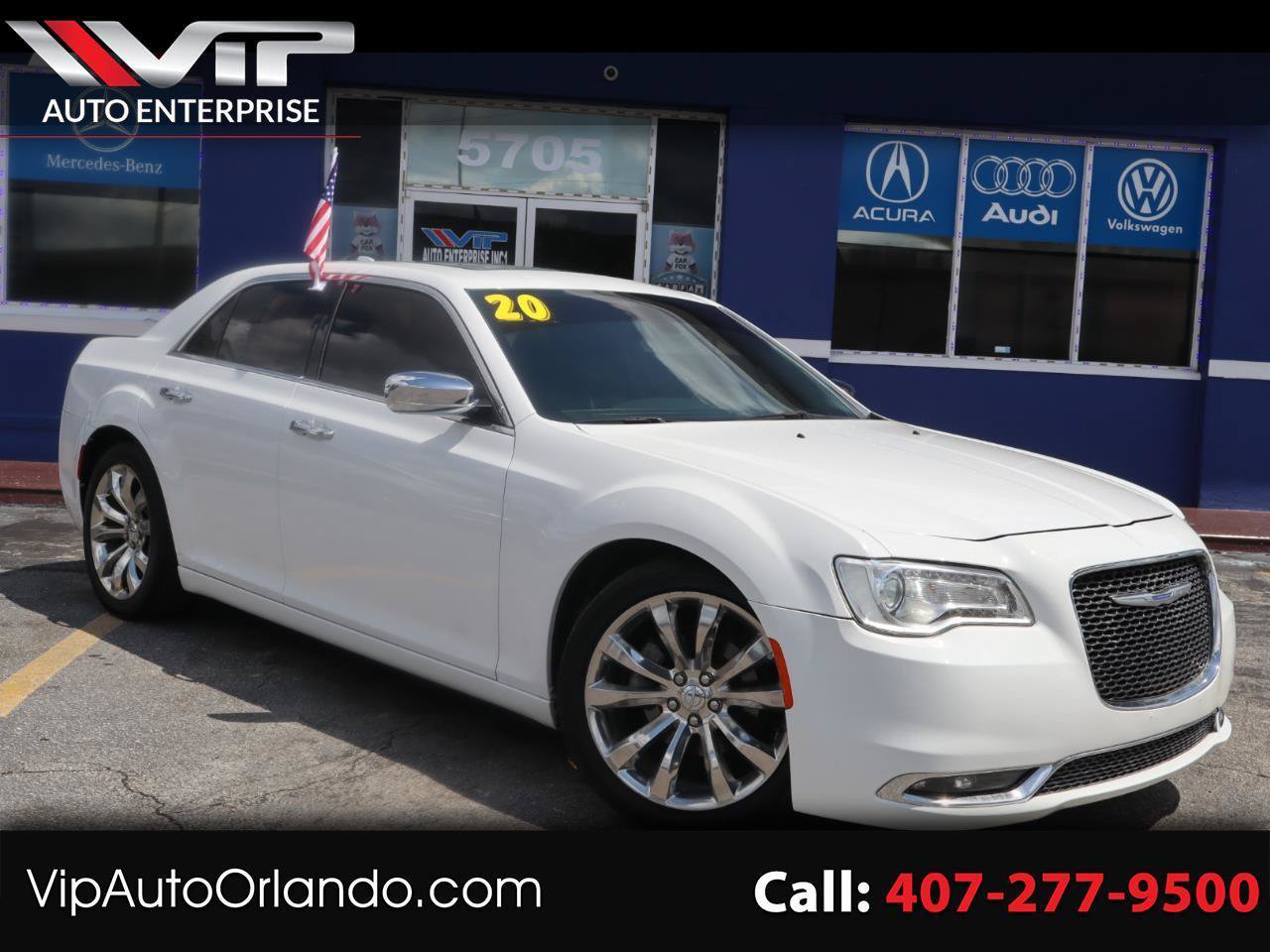 Used 2020 Chrysler 300 Limited RWD image 1