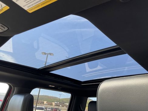 Used 2023 Ford F150 Lariat w/ Equipment Group 502A High image 3