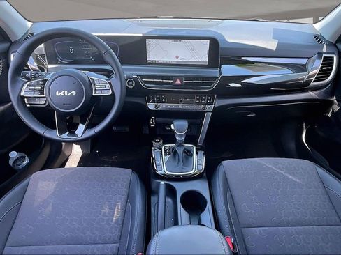 Used 2026 Kia Seltos S FWD image 7