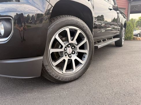 Used 2020 GMC Canyon Denali AWD/4WD image 3