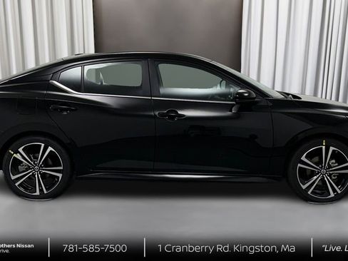 Certified 2023 Nissan Sentra SR image 4